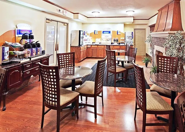 Inn Quality Tulsa-downtown West