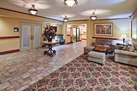 Inn Quality Tulsa-downtown West